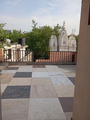 Studio Builder Floor – Exterior View View at Kailash Colony - for Rent