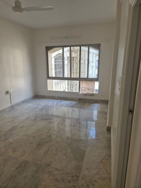 2 BHK Apartment For Rent in Karan CHS Versova