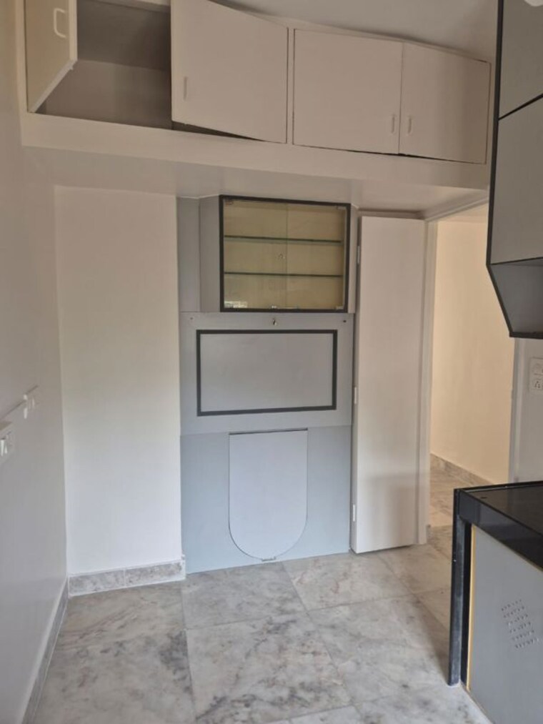 Room, karan-chs-versova 2 Bedroom 700 Sq.Ft. Apartment In Versova Mumbai 10221616