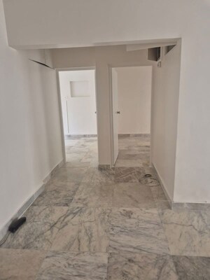 Room in 2 BHK Apartment at Karan CHS Versova, Versova – for Rent