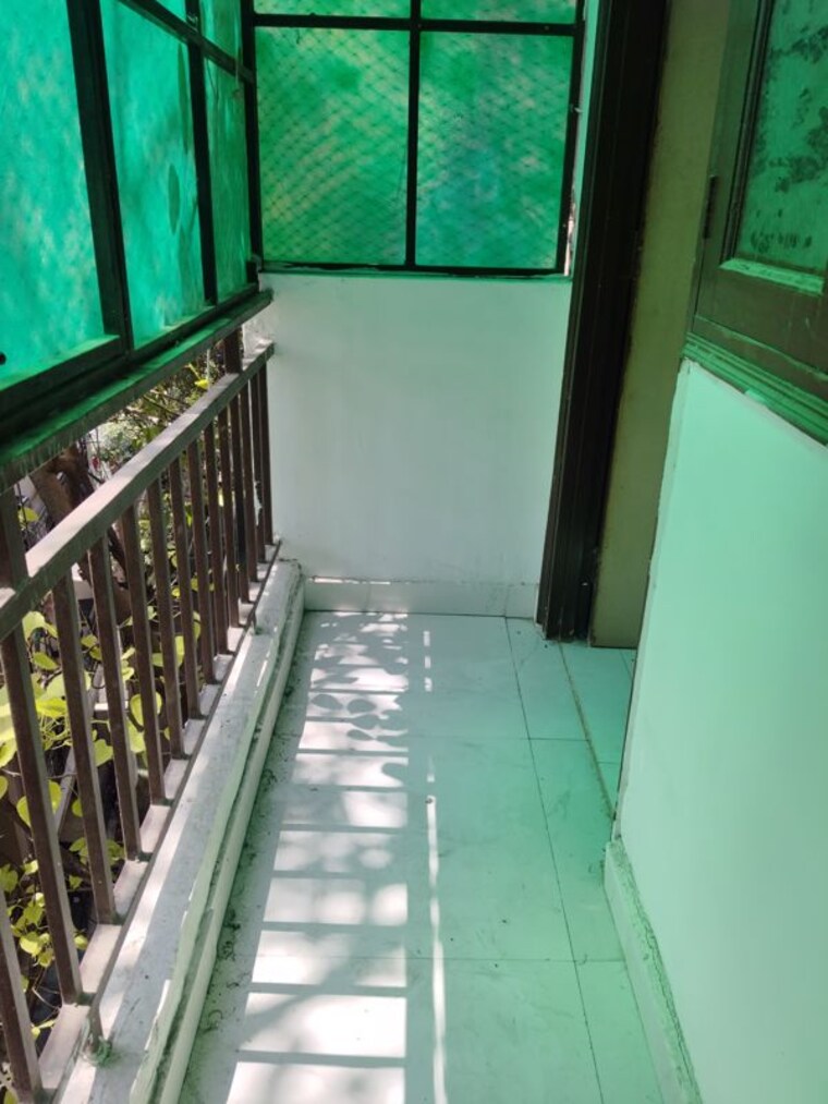 Balcony, panchsheel vihar 3 Bedroom 1200 Sq.Ft. Apartment In Panchsheel Vihar Delhi 10221641