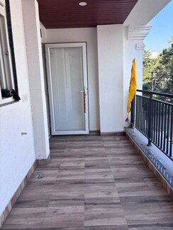 3 BHK + Pooja Room,Servant Room Apartment For Rent in Okay Plus Anand