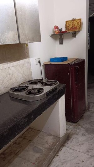 Kitchen in 3.5 BHK Apartment at Amrapali Centurian Park Phase II, Tech Zone 4 Greater Noida – for Sale