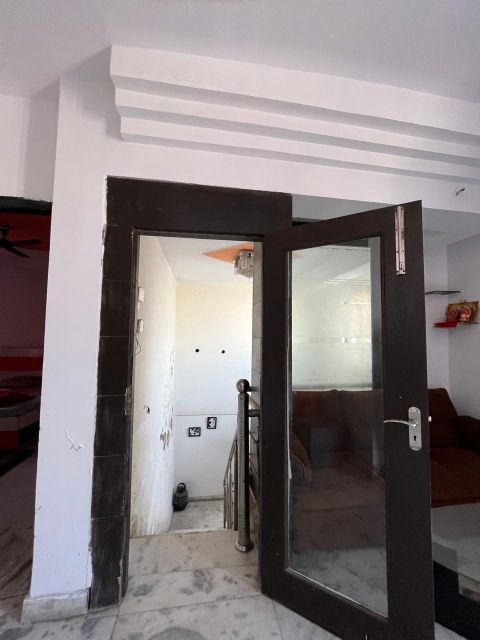 3.5 BHK + Extra Room 1700 Sq.Ft. Apartment in Amrapali Centurian Park Phase II