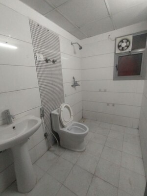 Bathroom in 3 BHK Apartment at Gulshan Bellina, Sector 16 Greater Noida – for Rent