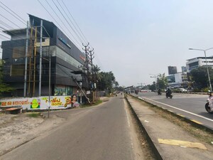  Showroom – Exterior View View at Vyttila - for Rent