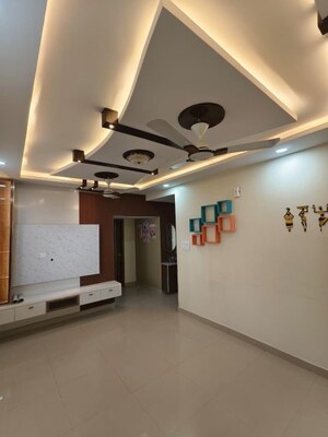 Room in 2 BHK Apartment at Vamsiram Jyothi Cosmos, Hi Tech City – for Rent