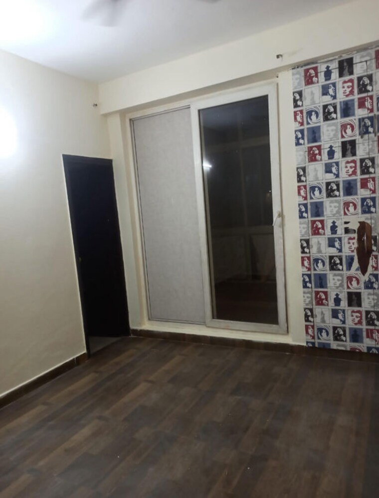 Room, avj-heights 3 Bedroom 1350 Sq.Ft. Apartment In Zeta I Greater Noida Greater Noida 10221712