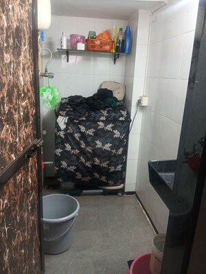  1 BHK Apartment at Bander Pakhadi – for Sale