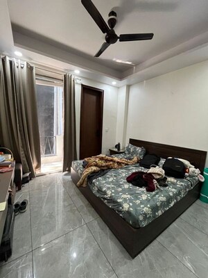 Bedroom in 2 BHK Builder Floor at Sushant Lok ii – for Rent