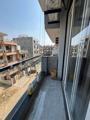 Balcony in 2 BHK Builder Floor at Sushant Lok ii – for Rent