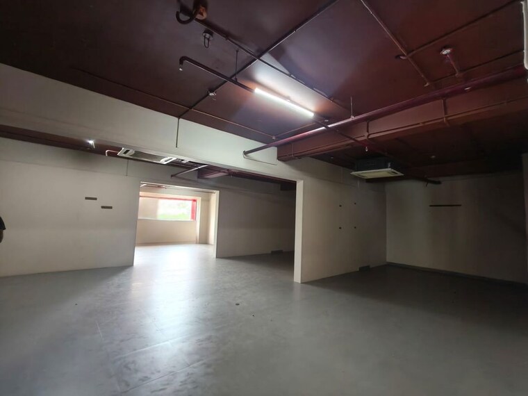 Room, palarivattom Commercial Office Space 2650 Sq.Ft. In Palarivattom Kochi 10221757
