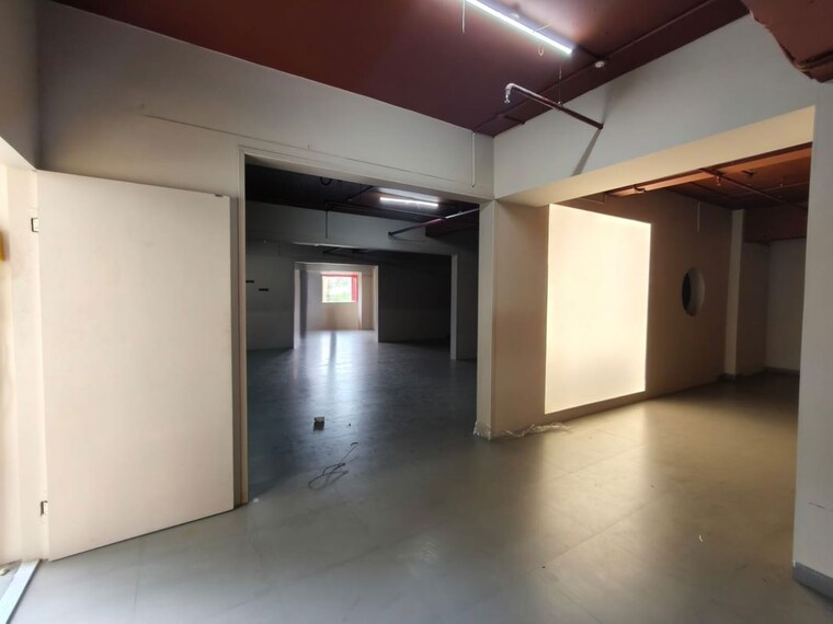Room, palarivattom Commercial Office Space 2650 Sq.Ft. In Palarivattom Kochi 10221757