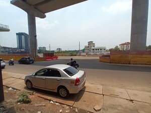 Parking in  Showroom at Kakkanad – for Rent