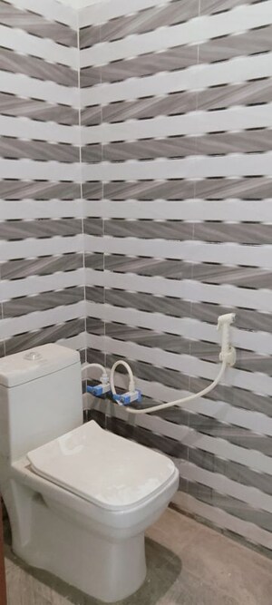 Washroom in 2 BHK Builder Floor at Basera Apartments Sector 49, Sector 49 – for Rent