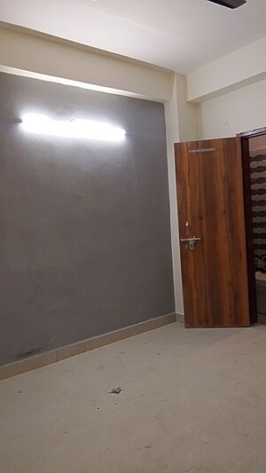 Room in 2 BHK Builder Floor at Basera Apartments Sector 49, Sector 49 – for Rent