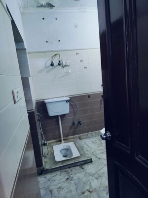 Bathroom in 2 BHK Builder Floor at RWA Apartments Sector 52, Sector 52 – for Rent