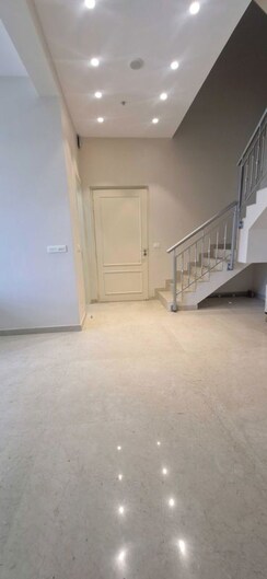3 BHK + Pooja Room Apartment For Rent in Indiabulls Sky