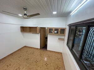 Master Bedroom in 2 BHK Apartment at Anand Milan Society, Santacruz West – for Rent