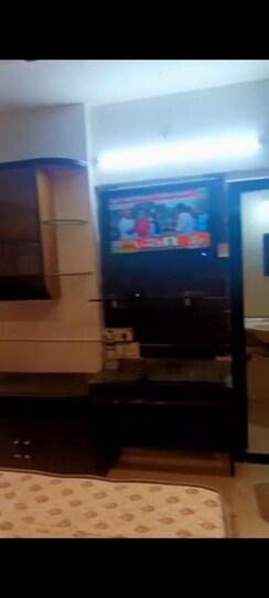 2 BHK + Pooja Room Apartment For Rent in Evershine Greens