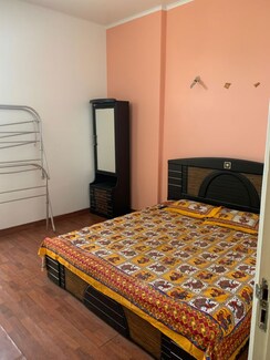 3 BHK Apartment For Rent in Kendriya Vihar 2