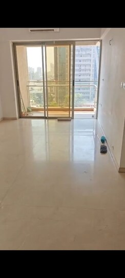 2 BHK + Pooja Room Apartment For Rent in Transcon Triumph Tower
