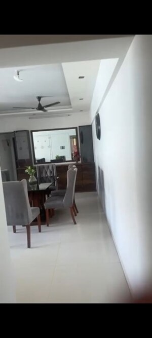 Master Bedroom in 2.5 BHK Apartment at Madhuban Industrial Estate, Andheri East – for Rent
