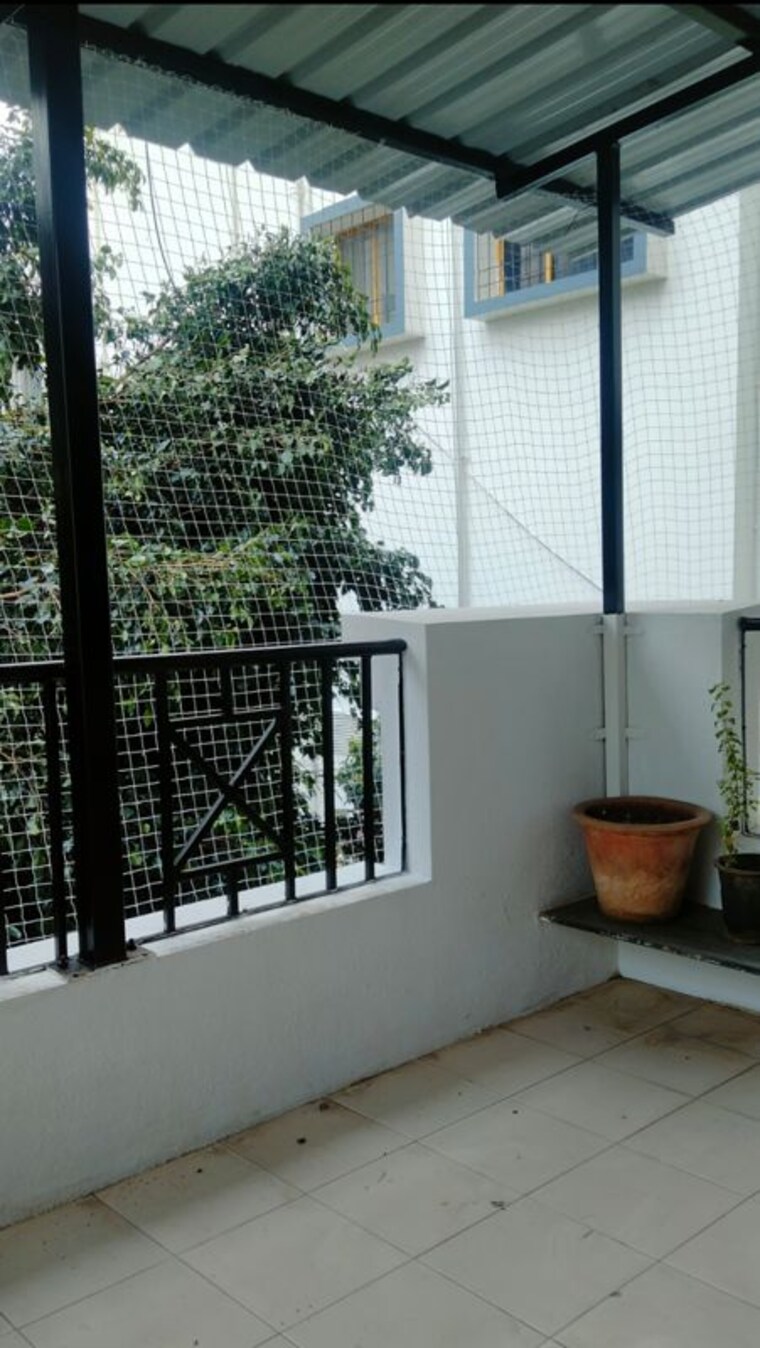 Balcony, motideep-apartment 2 Bedroom 850 Sq.Ft. Apartment In Baner Bypass Highway Pune 10221846