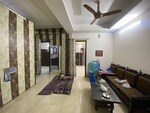 3 BHK + Servant Room 1100 Sq.Ft. Builder Floor in Palm Residency Chhatarpur