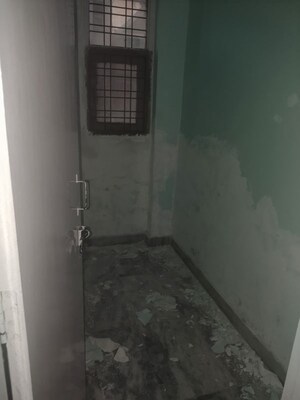 Bathroom in 3 BHK Apartment at Sector 21c – for Rent