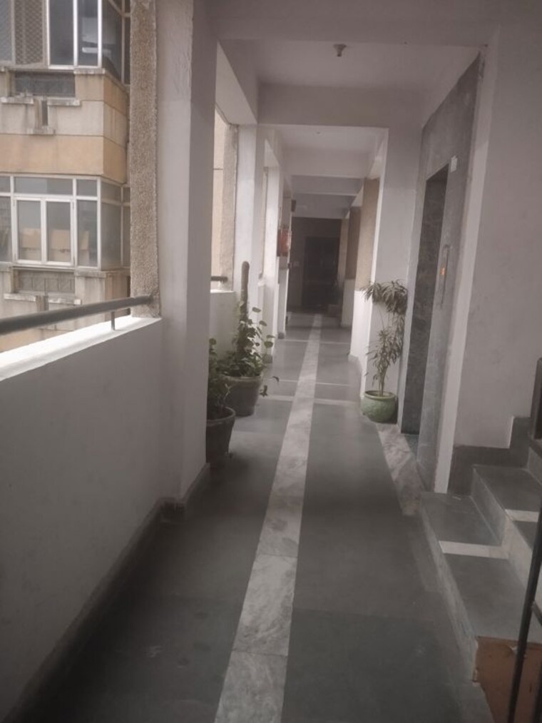 undefined, sector 21c 3 Bedroom 1450 Sq.Ft. Apartment In Sector 21c Faridabad 10221868