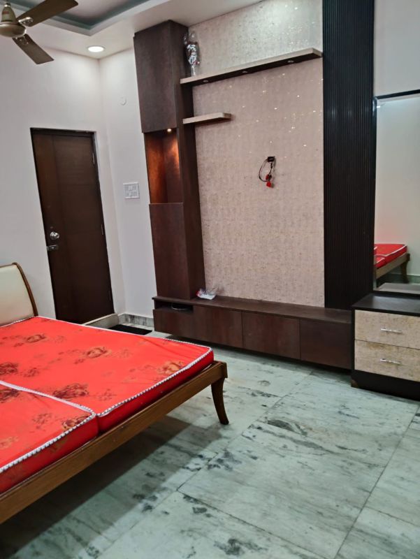 1 BHK + Extra Room Builder Floor For Rent in Patel Nagar