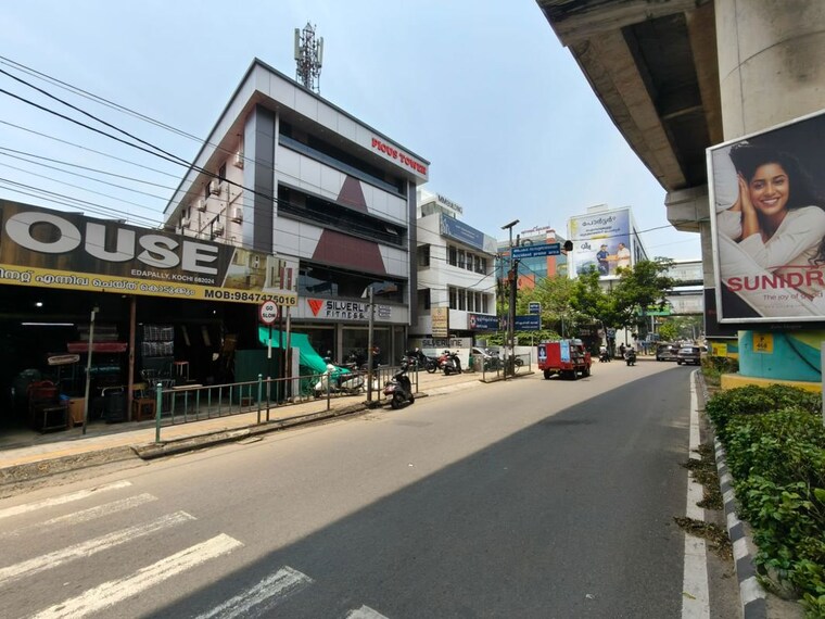 Exterior View, edappally Commercial Shop 6000 Sq.Ft. In Edappally Kochi 10221912