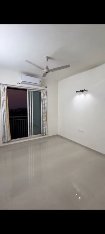 3 BHK + Extra Room 1150 Sq.Ft. Apartment in L & T Seawoods Residences Phase 1 Part B
