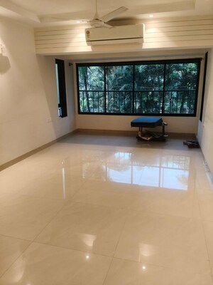 Living Room in 2 BHK Apartment at Andheri West – for Rent