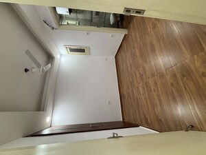 Furnished Amenities in 3 BHK Builder Floor at Malviya Nagar – for Sale