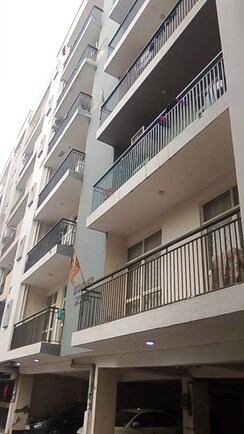 2 BHK + Pooja Room Builder Floor For Sale in Sapphire Tower
