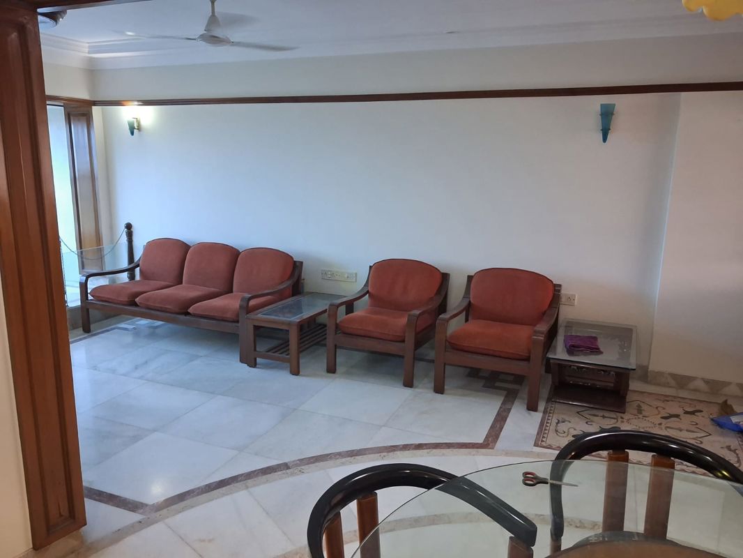 1 BHK Apartment For Rent in Vineet Towers