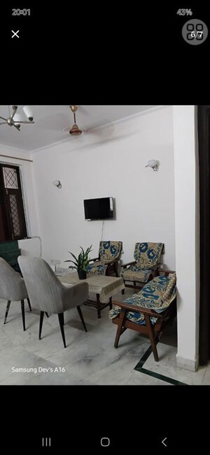 Master Bedroom in 5 BHK Apartment at Vasant Vihar – for Rent