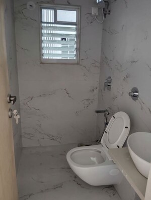 Master Bedroom in 2 BHK Apartment at Shiv Parvati, Malad West – for Rent