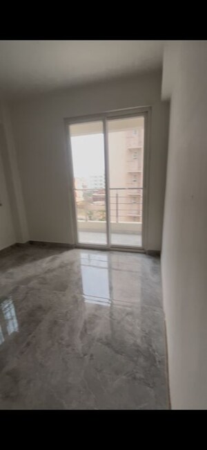 Room in 3 BHK Apartment at Boring Road – for Sale