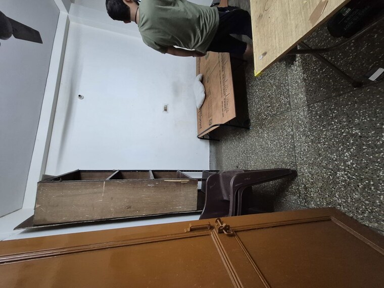 Room, mayur vihar 1.5 Bedroom 450 Sq.Ft. Builder Floor In Mayur Vihar Delhi 10221969