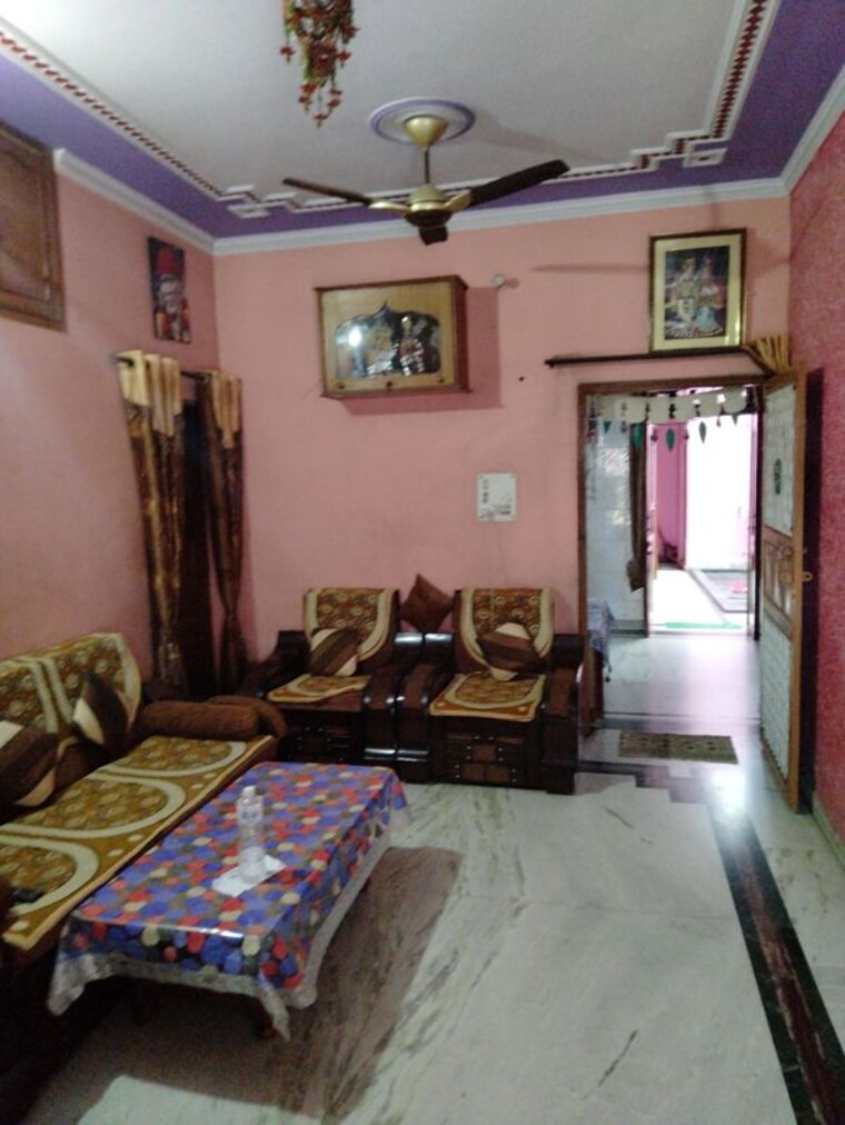 Living Room, agarwal-associates-aditya-suntech-city 3 Bedroom 1700 Sq.Ft. Apartment In Vasundhara Sector 5 Ghaziabad 10222003