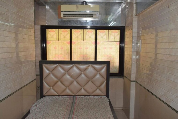 Kitchen, prabhat-apartment-prabhadevi 1 RK 250 Sq.Ft. Apartment In Prabhadevi Mumbai 10221112