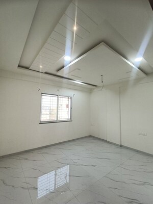 Room in 2 BHK Apartment at New Manish Nagar – for Rent