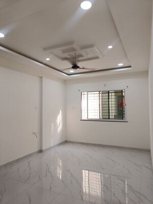 Room in 2 BHK Apartment at New Manish Nagar – for Rent