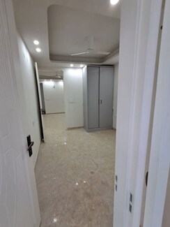 2 BHK Apartment For Rent in Saket