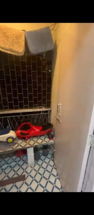 Furnished Amenities in 1 BHK Apartment at Agripada – for Rent