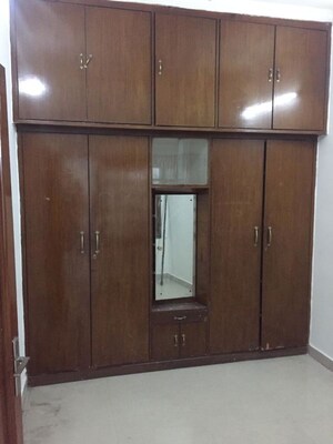 Room in 3 BHK Builder Floor at Greater Kailash I – for Rent