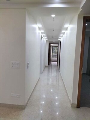3 BHK Builder Floor – Entrance View at Greater Kailash ii - for Rent